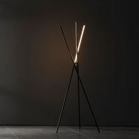 Aluminum 3-pronged Vertical Floor Lamps