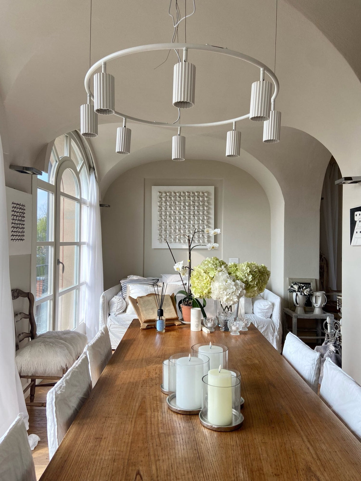 Scandinavian Ring Chandeliers Spotlights