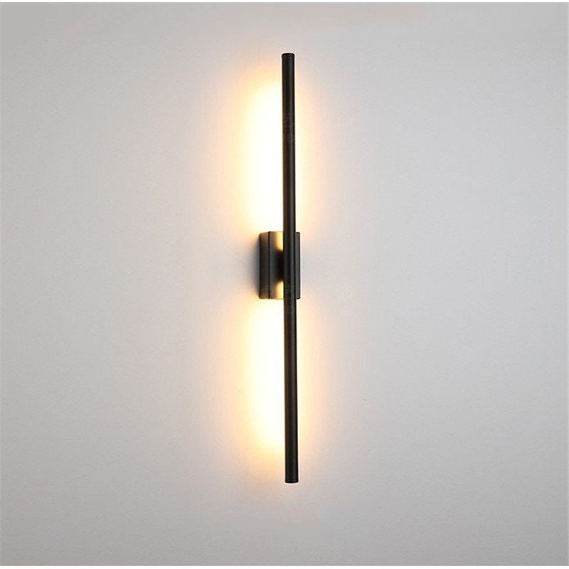 Minimalist Nordic Linear Wall Lamp
